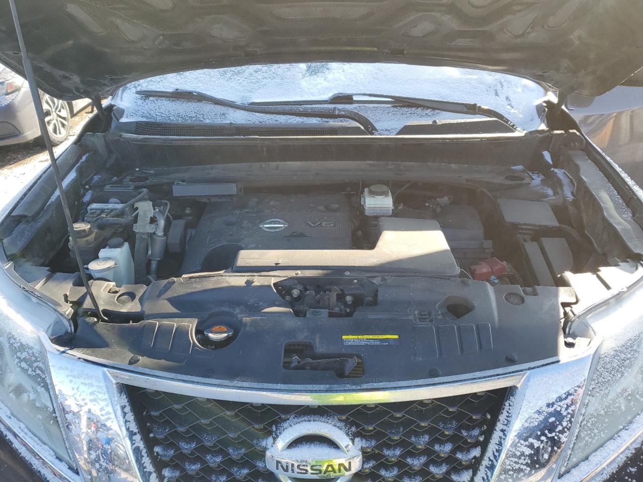 2015 Nissan Pathfinder - Image 12