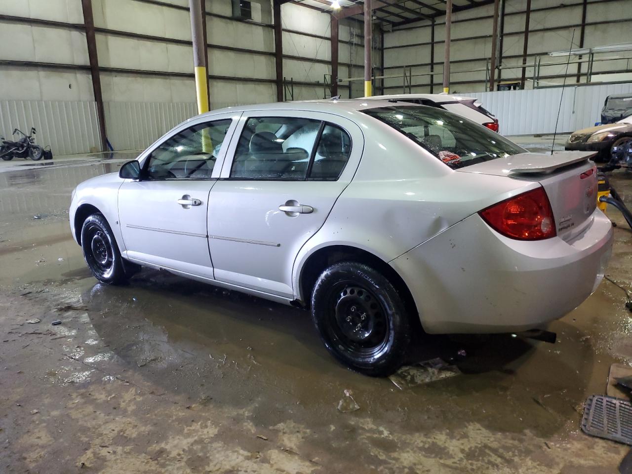 2008 Chevrolet Cobalt - Image 2