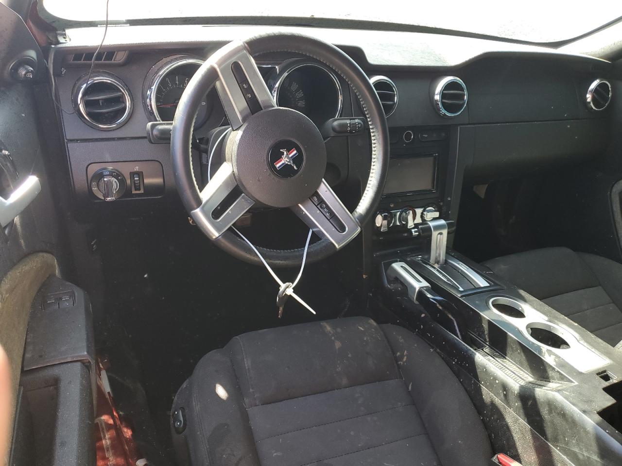 2008 Ford Mustang - Image 8