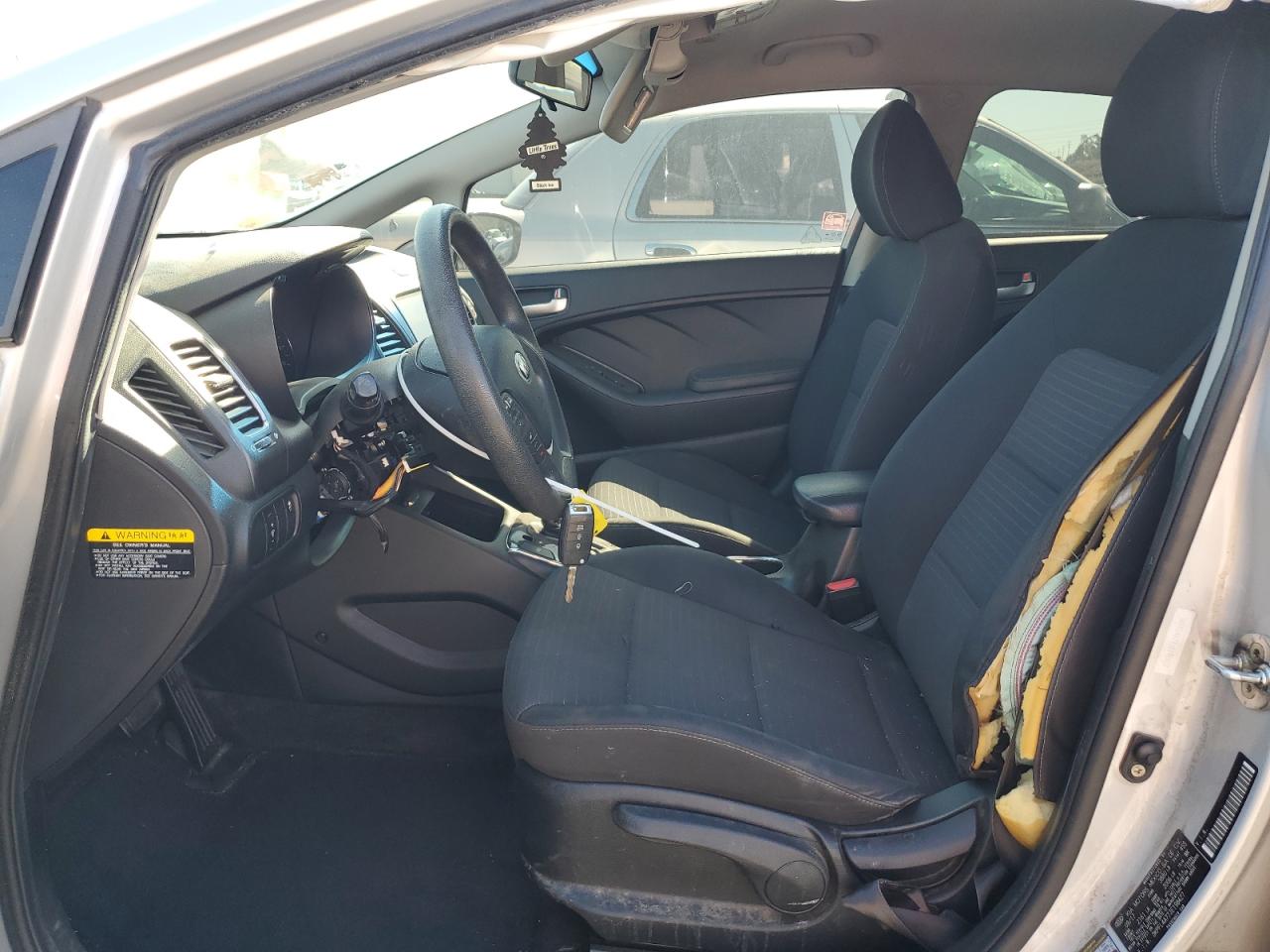 2018 Kia Forte - Image 7