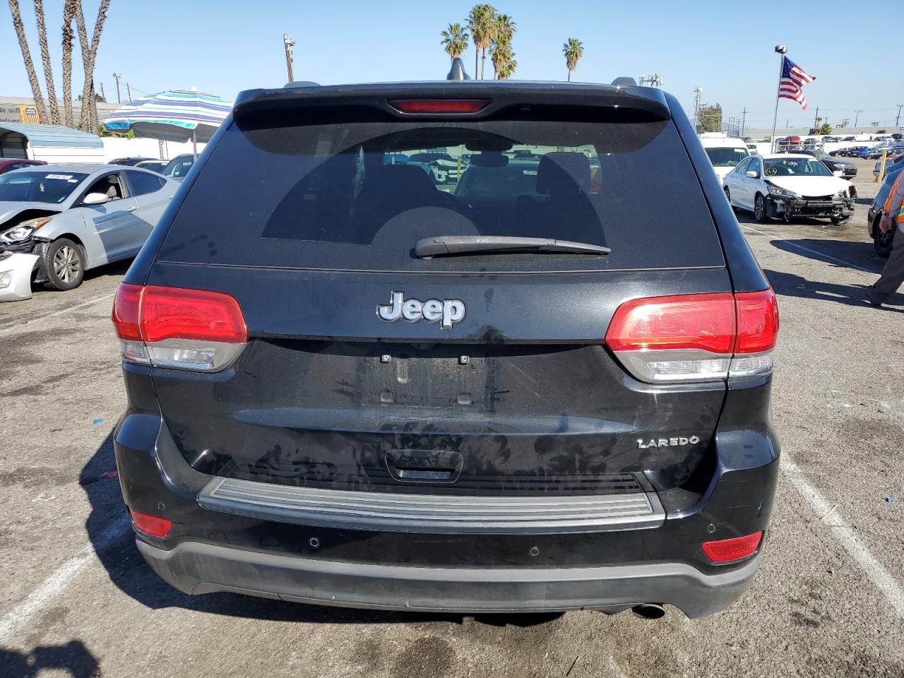 2017 Jeep Grand Cherokee - Image 6