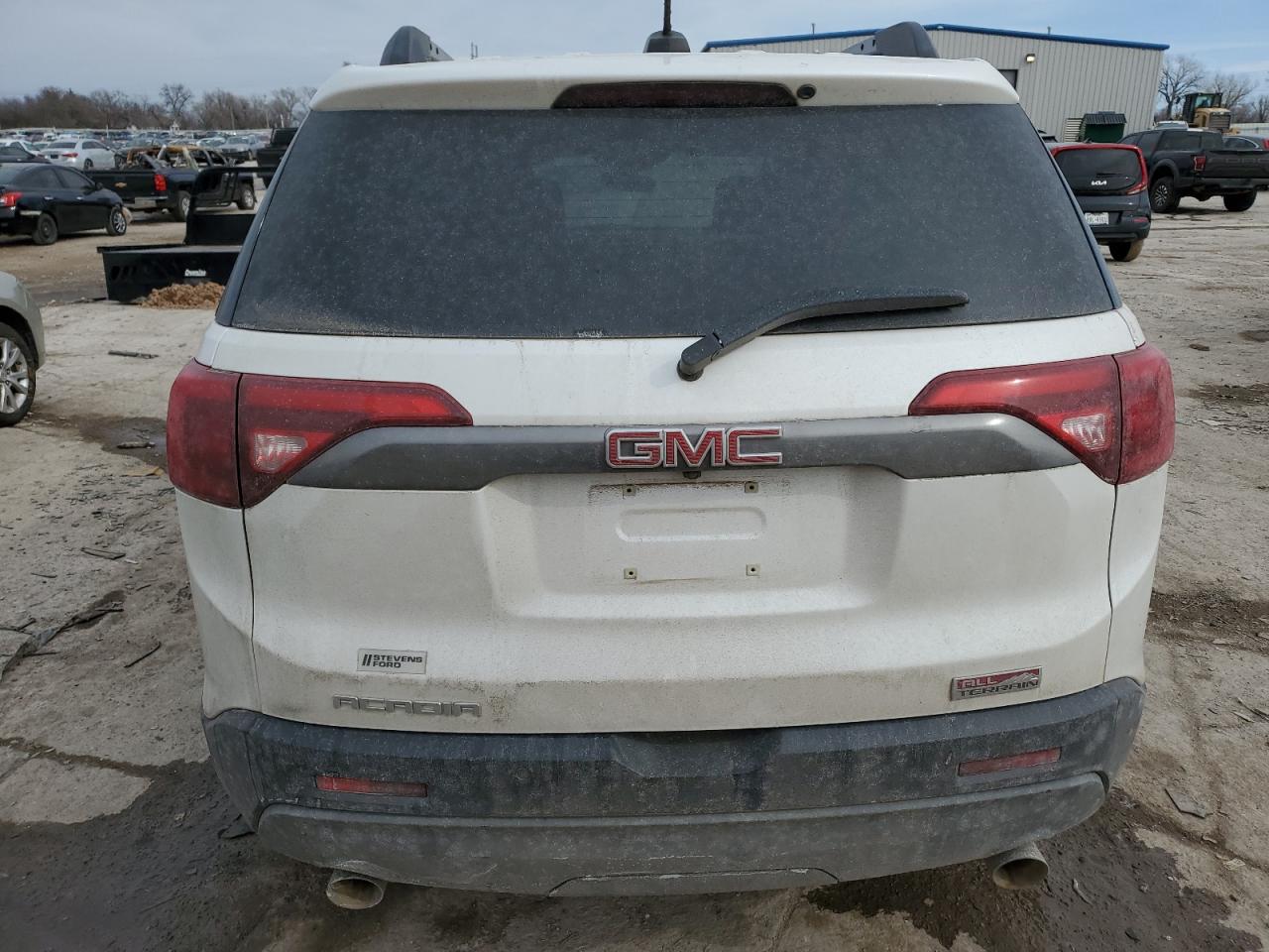 2018 GMC Acadia - Image 6
