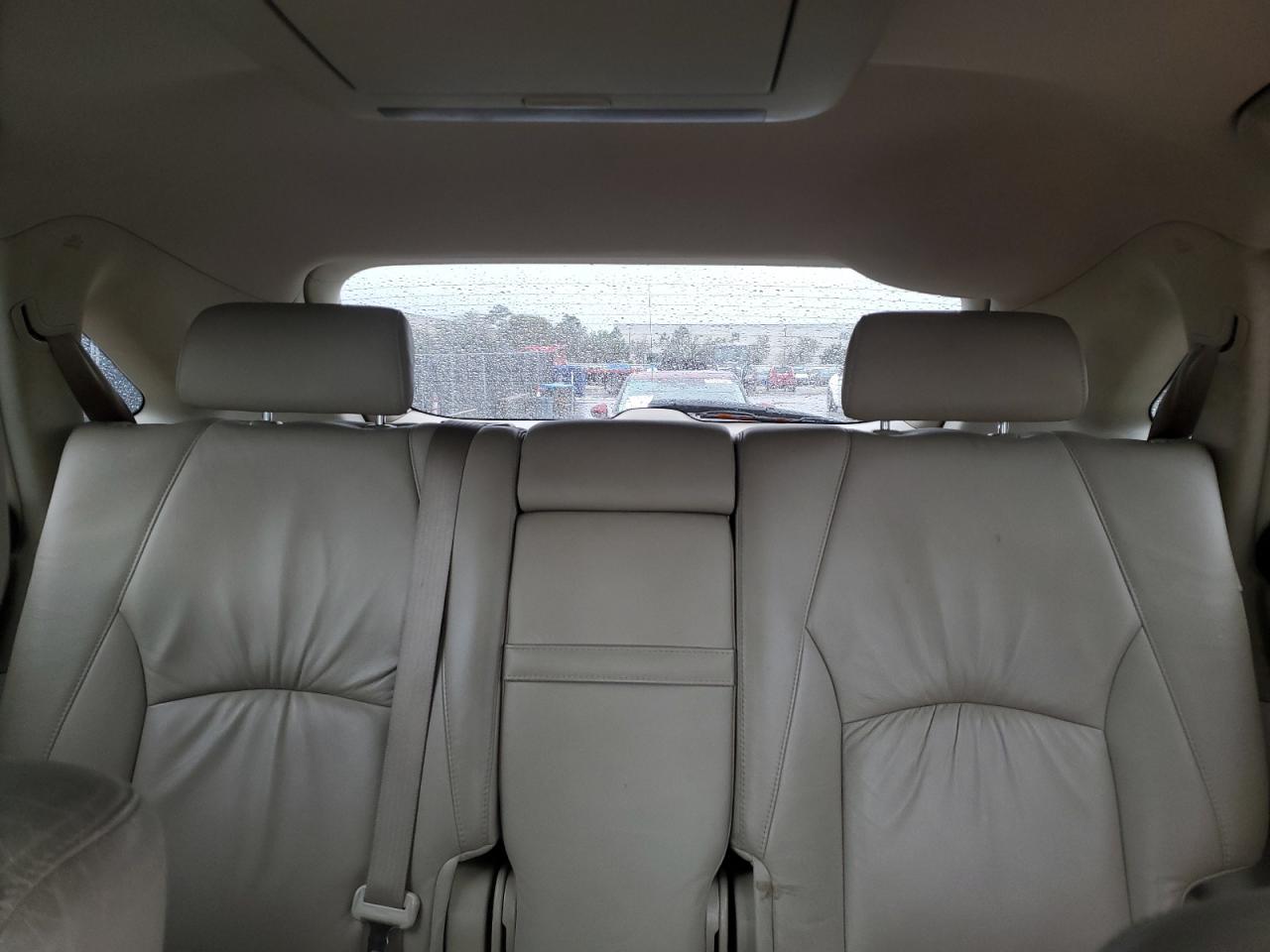 2007 Lexus RX - Image 10