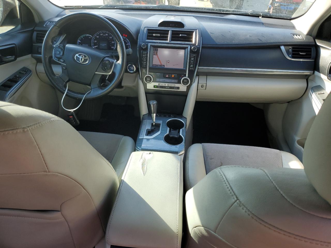 2012 Toyota Camry - Image 8