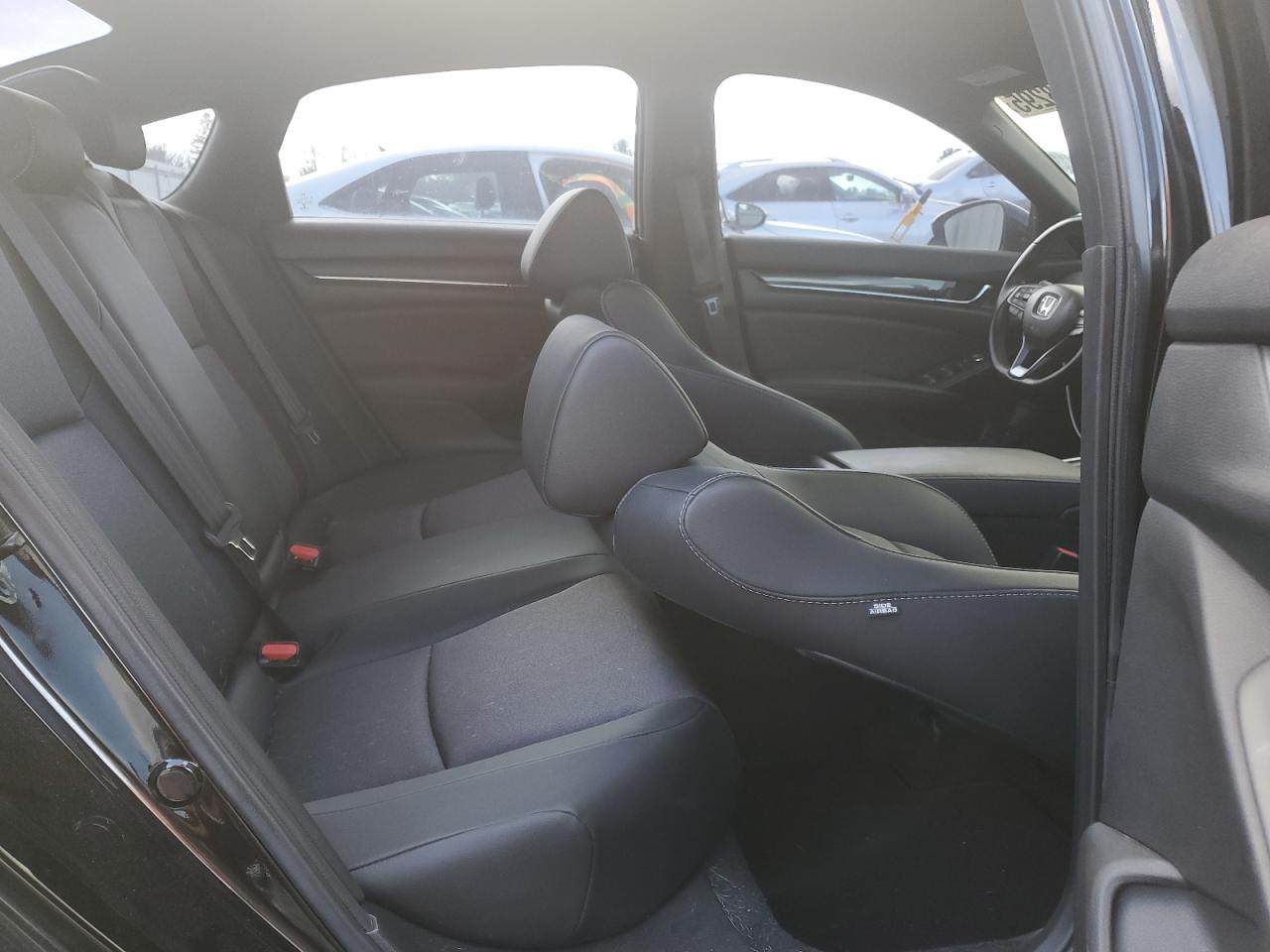 2021 Honda Accord - Image 10