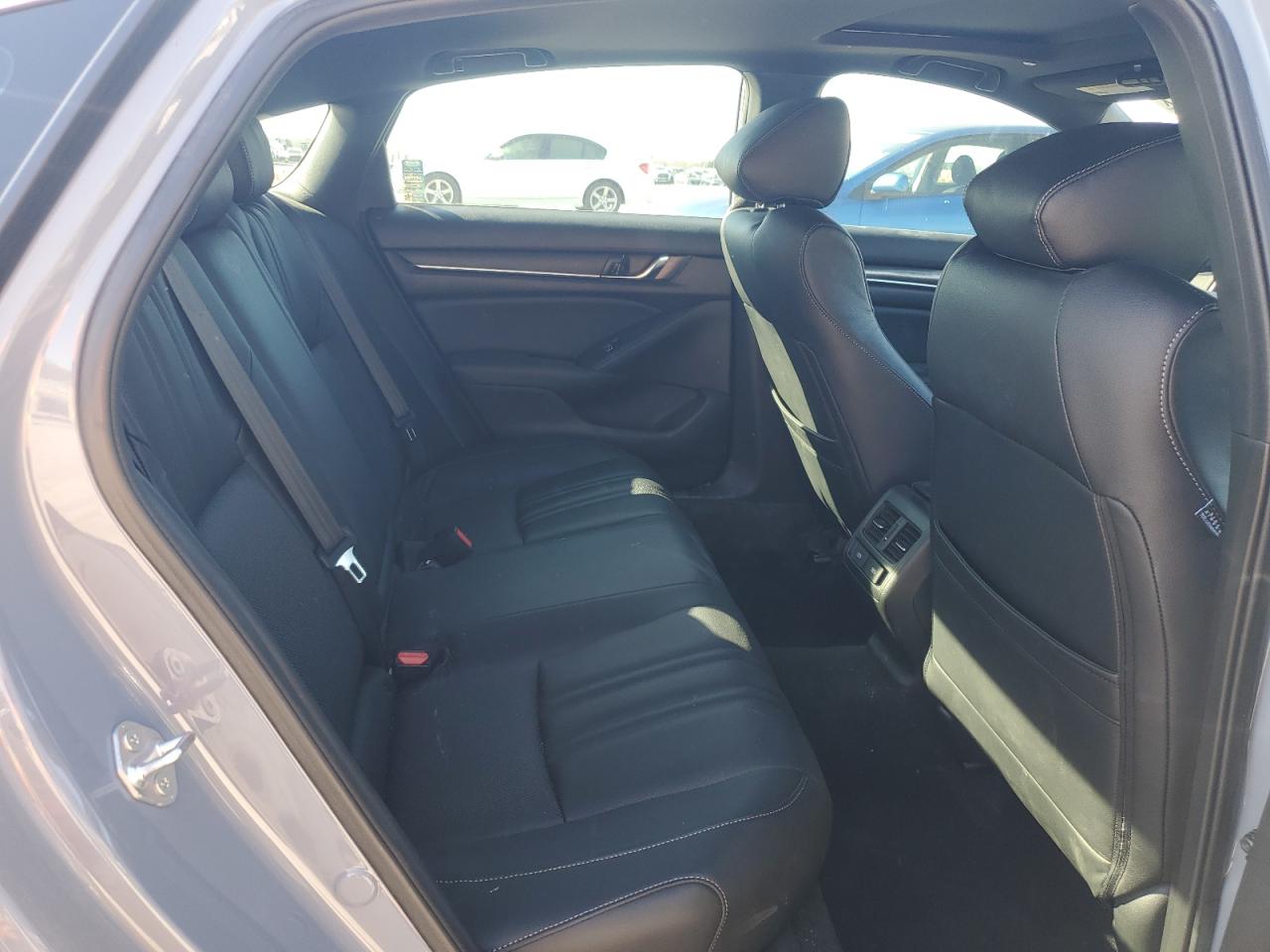 2022 Honda Accord - Image 10