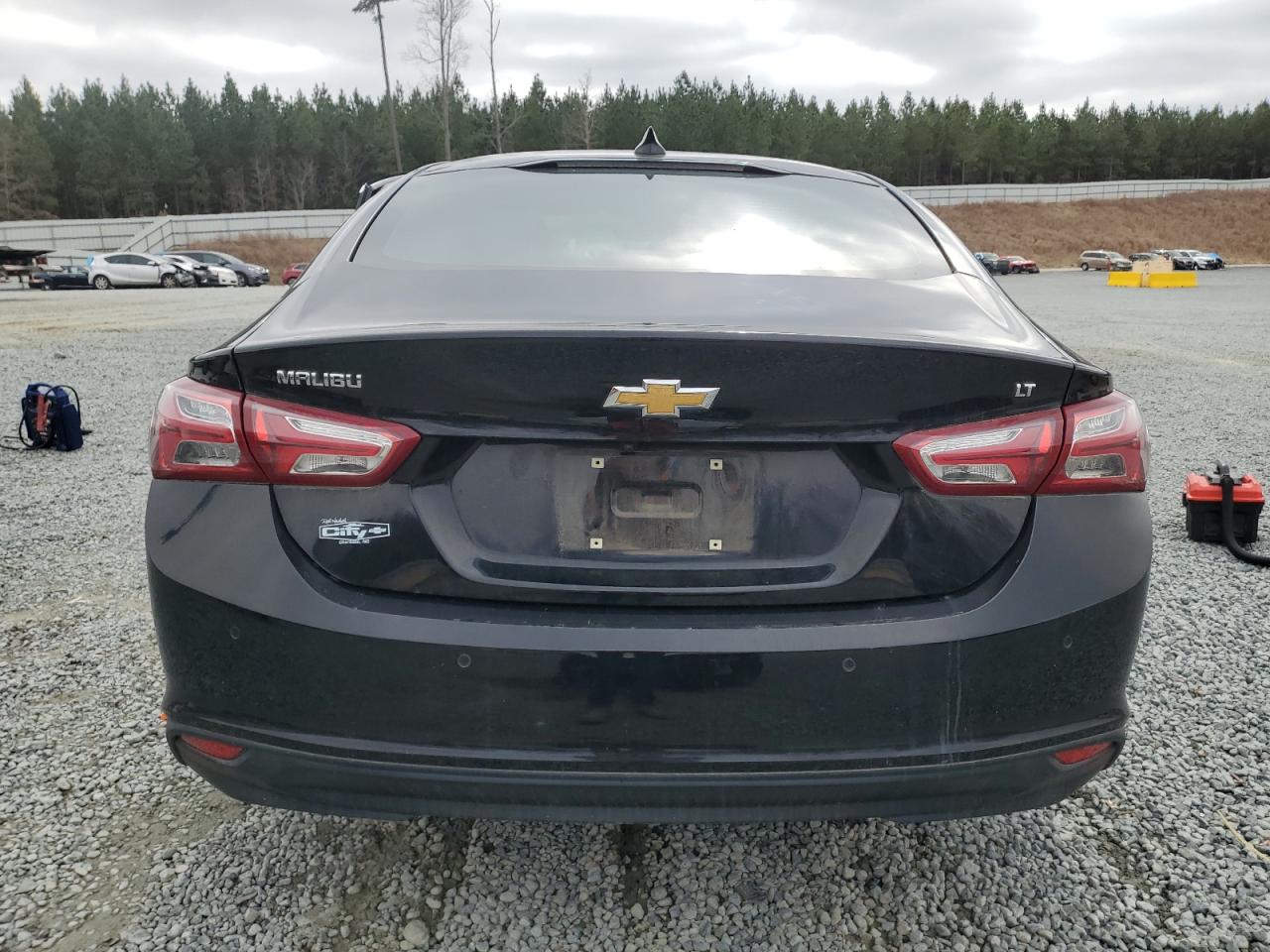 2021 Chevrolet Malibu - Image 6