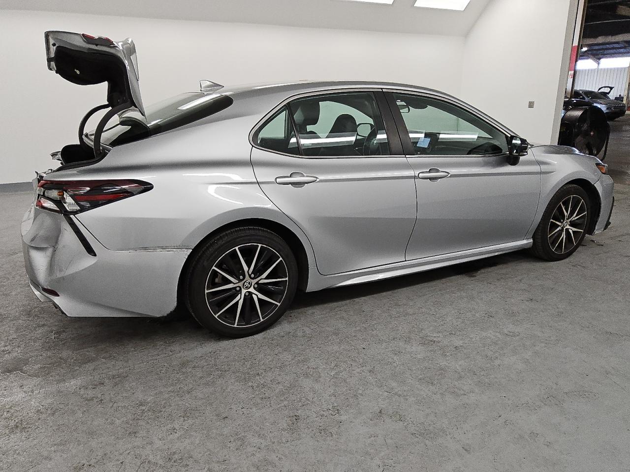 2022 Toyota Camry - Image 3