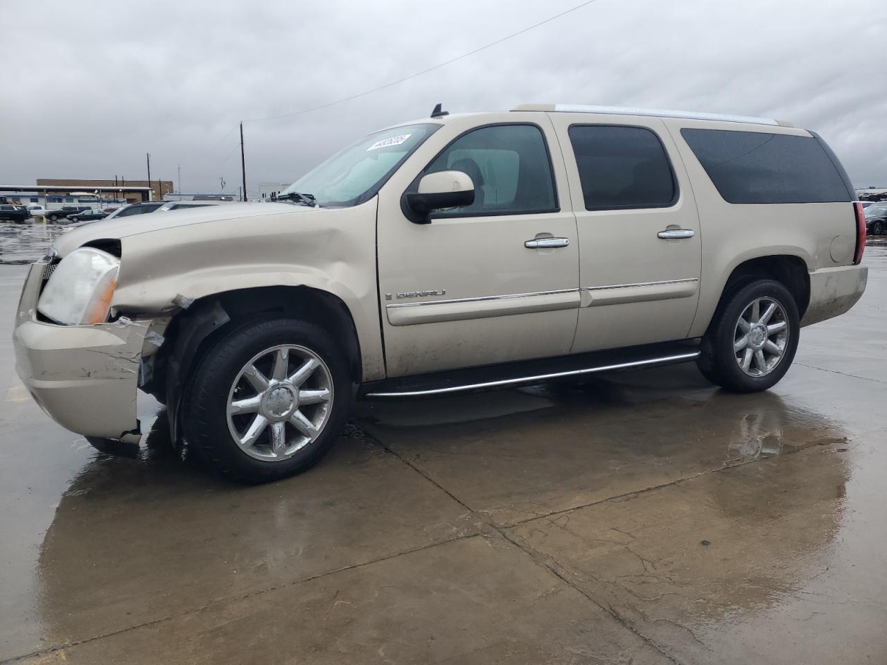 2007 GMC Yukon - Image 1