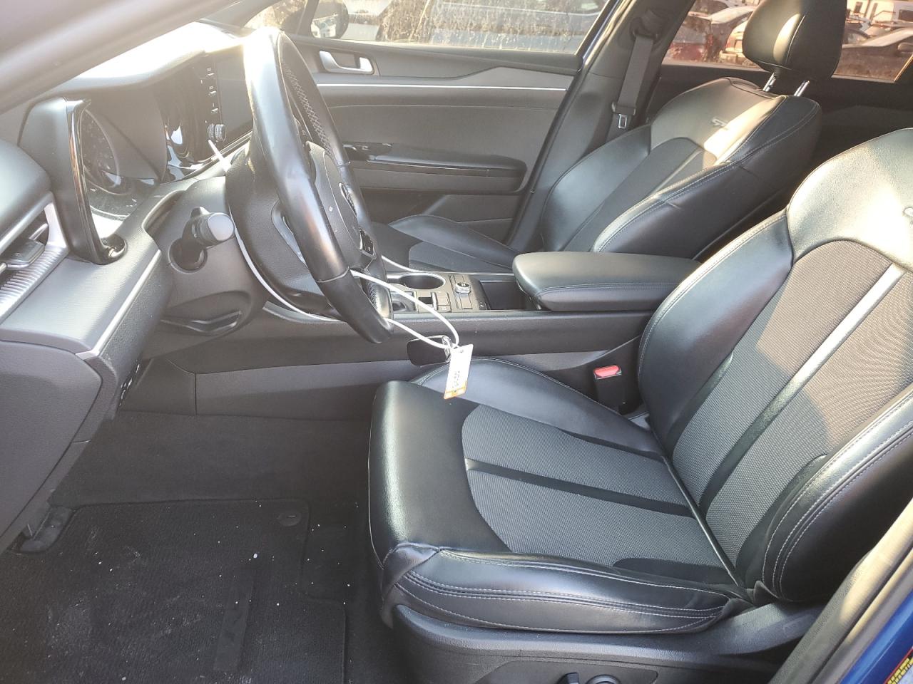 2021 Kia K5 - Image 7