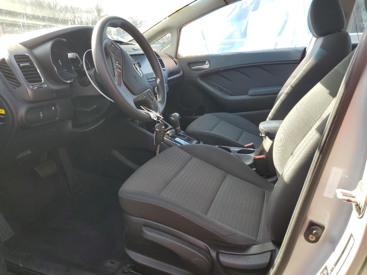 2018 Kia Forte - Image 7