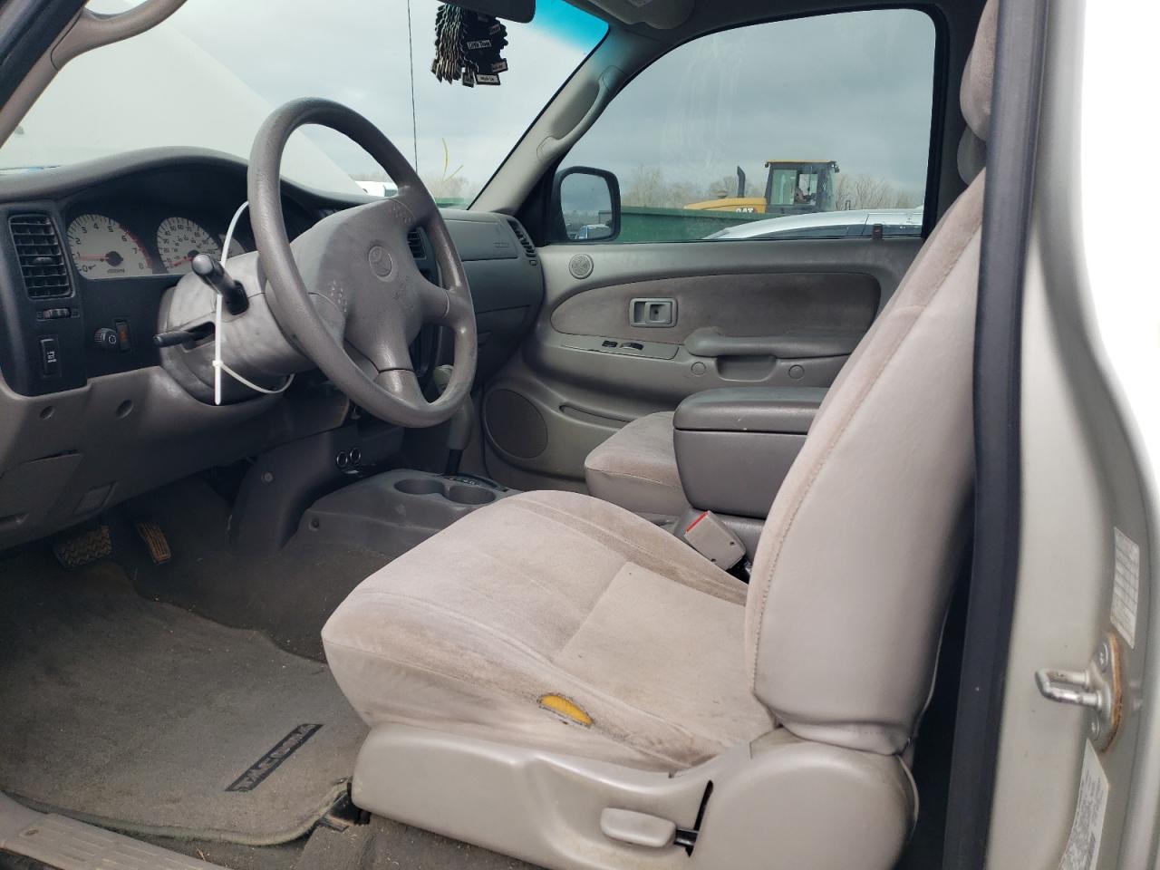 2002 Toyota Tacoma - Image 7