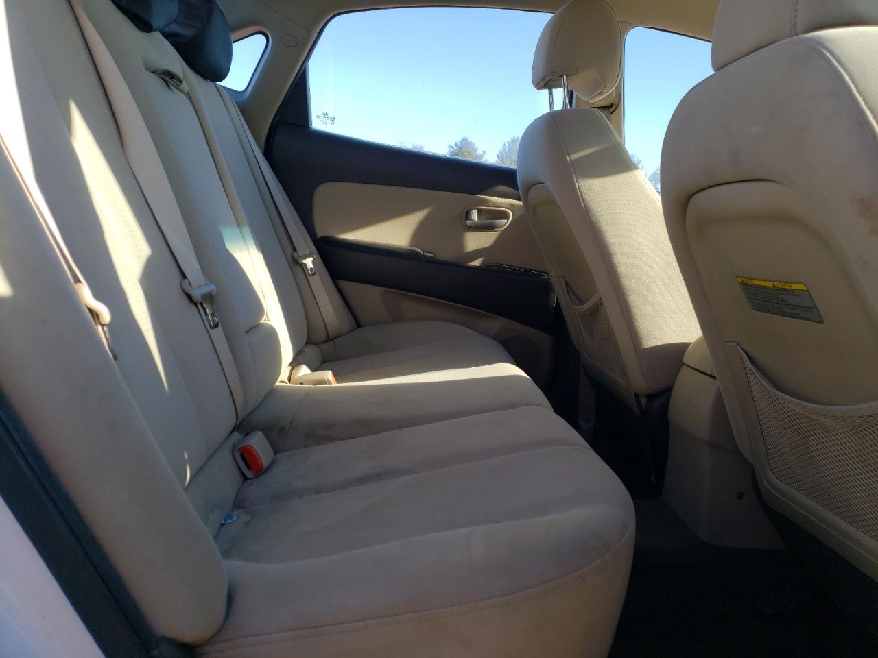 2009 Hyundai Elantra - Image 10