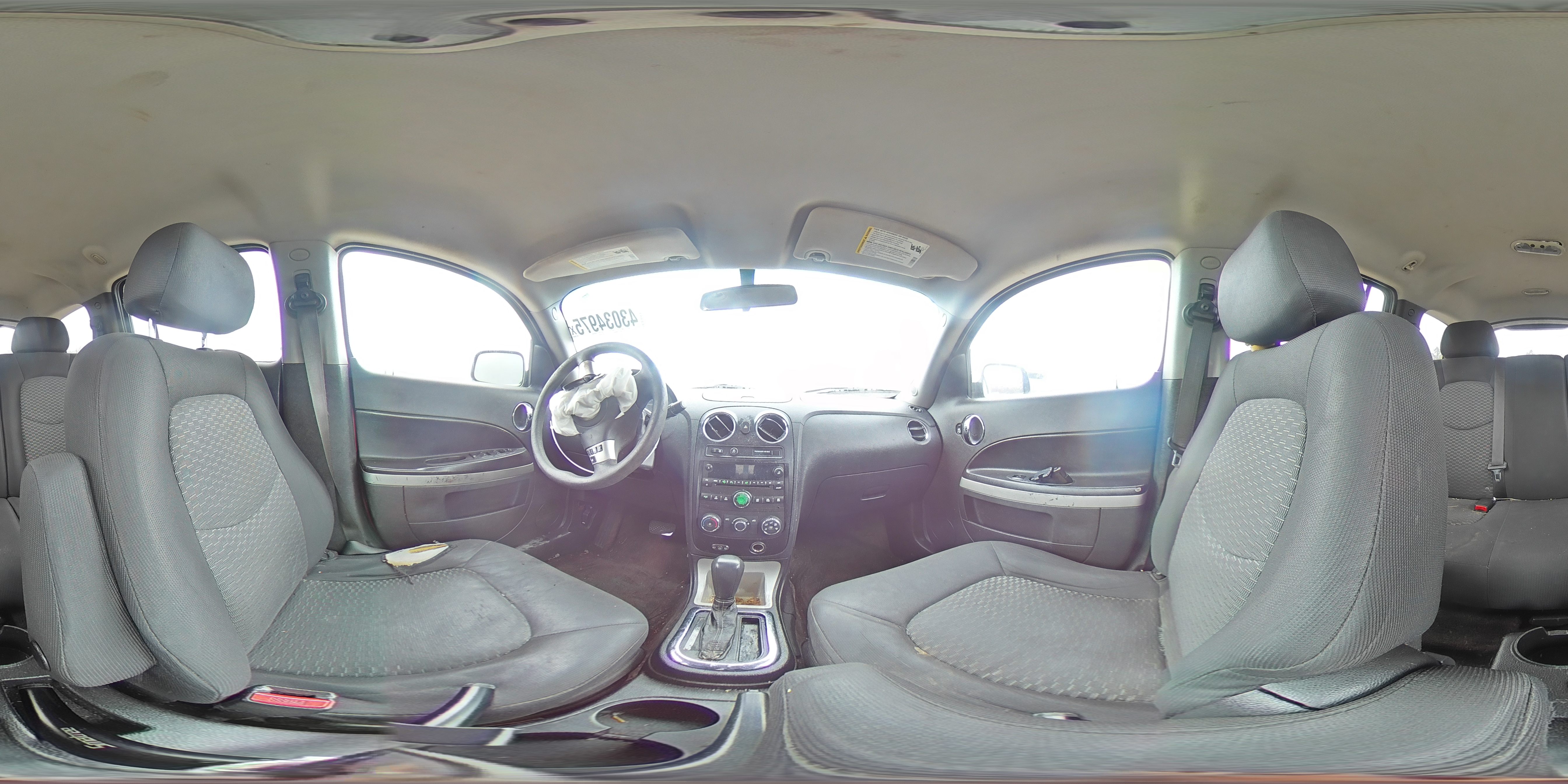 2011 Chevrolet HHR - Image 13