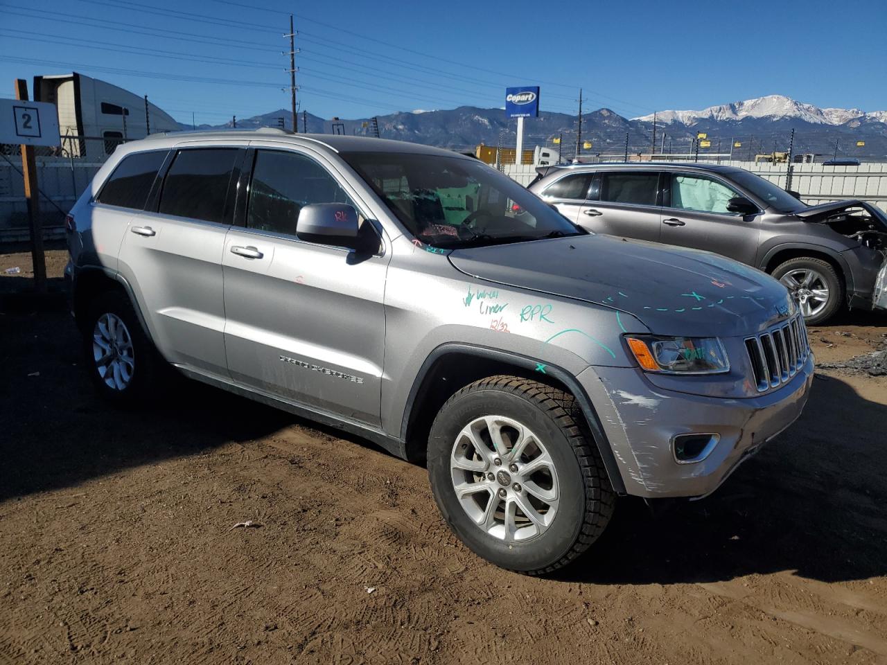 2015 Jeep Grand Cherokee - Image 4