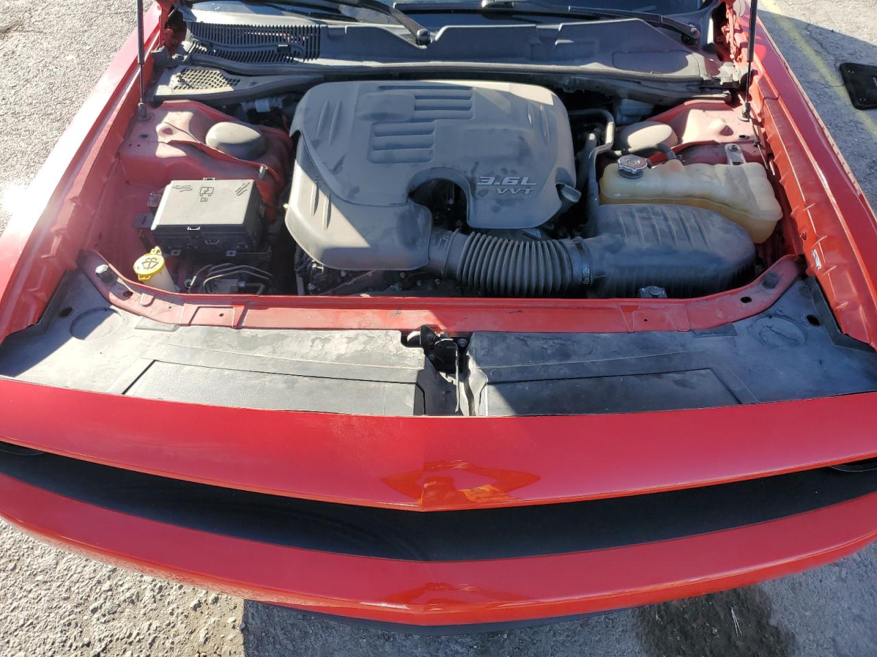 2015 Dodge Challenger - Image 11