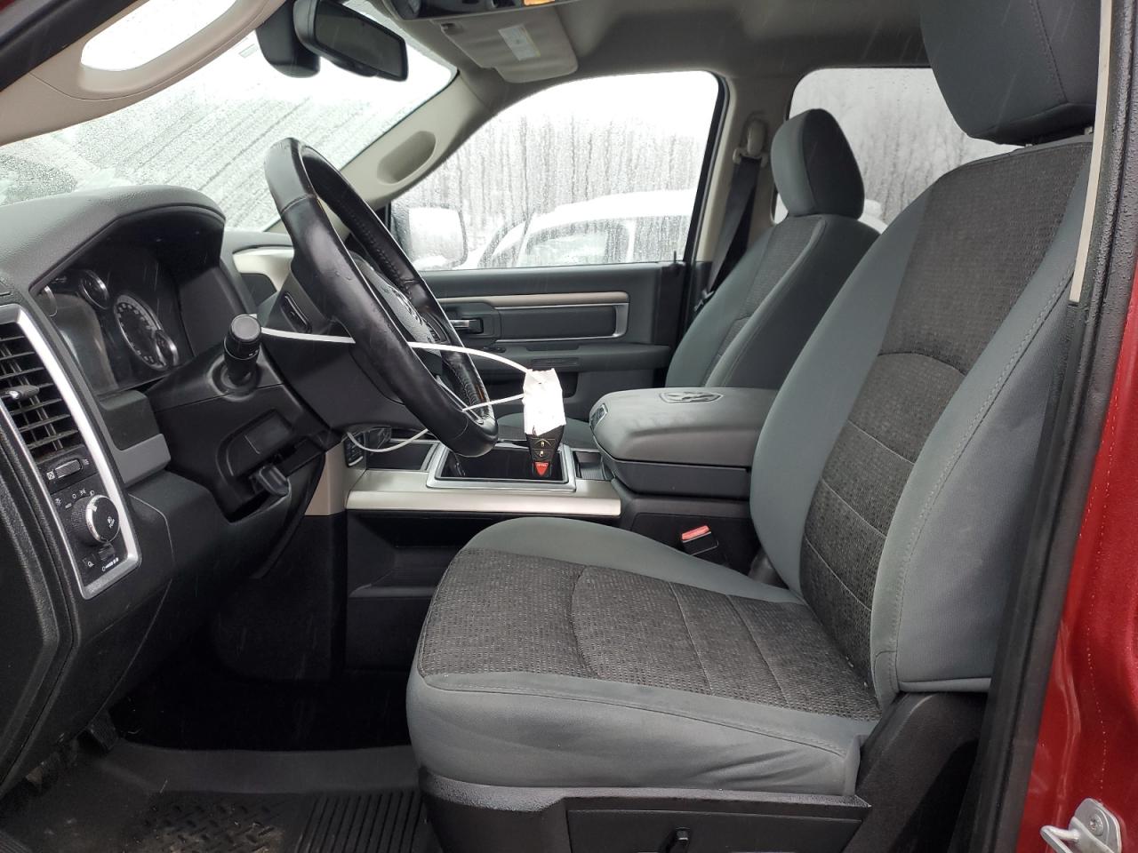 2015 RAM 1500 - Image 7