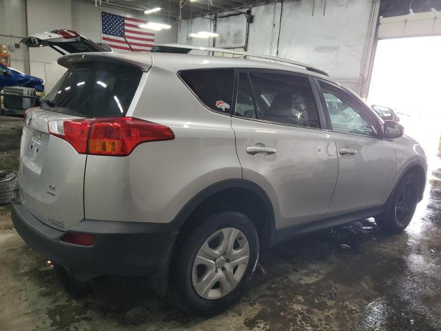  TOYOTA RAV4 2015 Серебристый