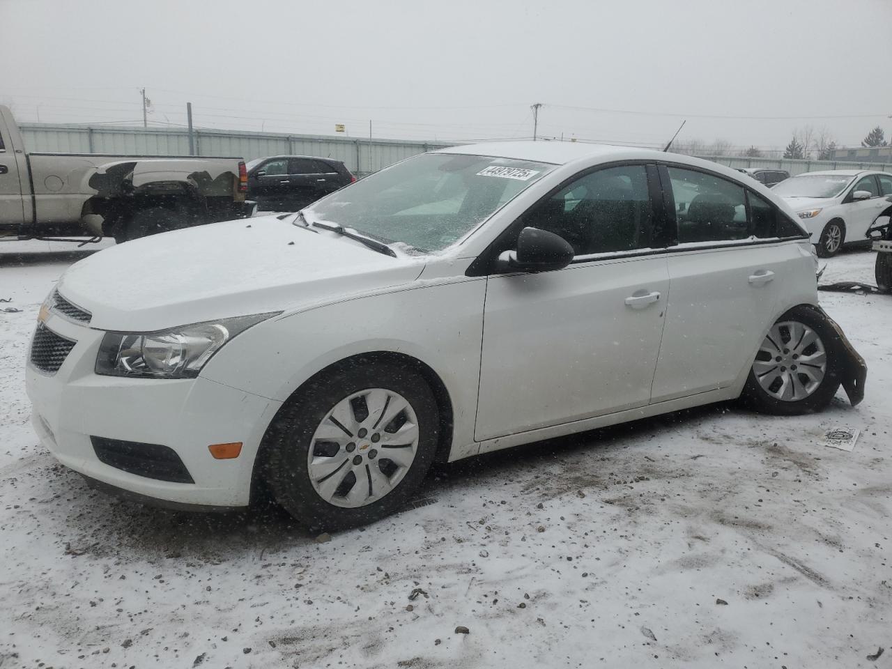 2013 Chevrolet Cruze - Image 1