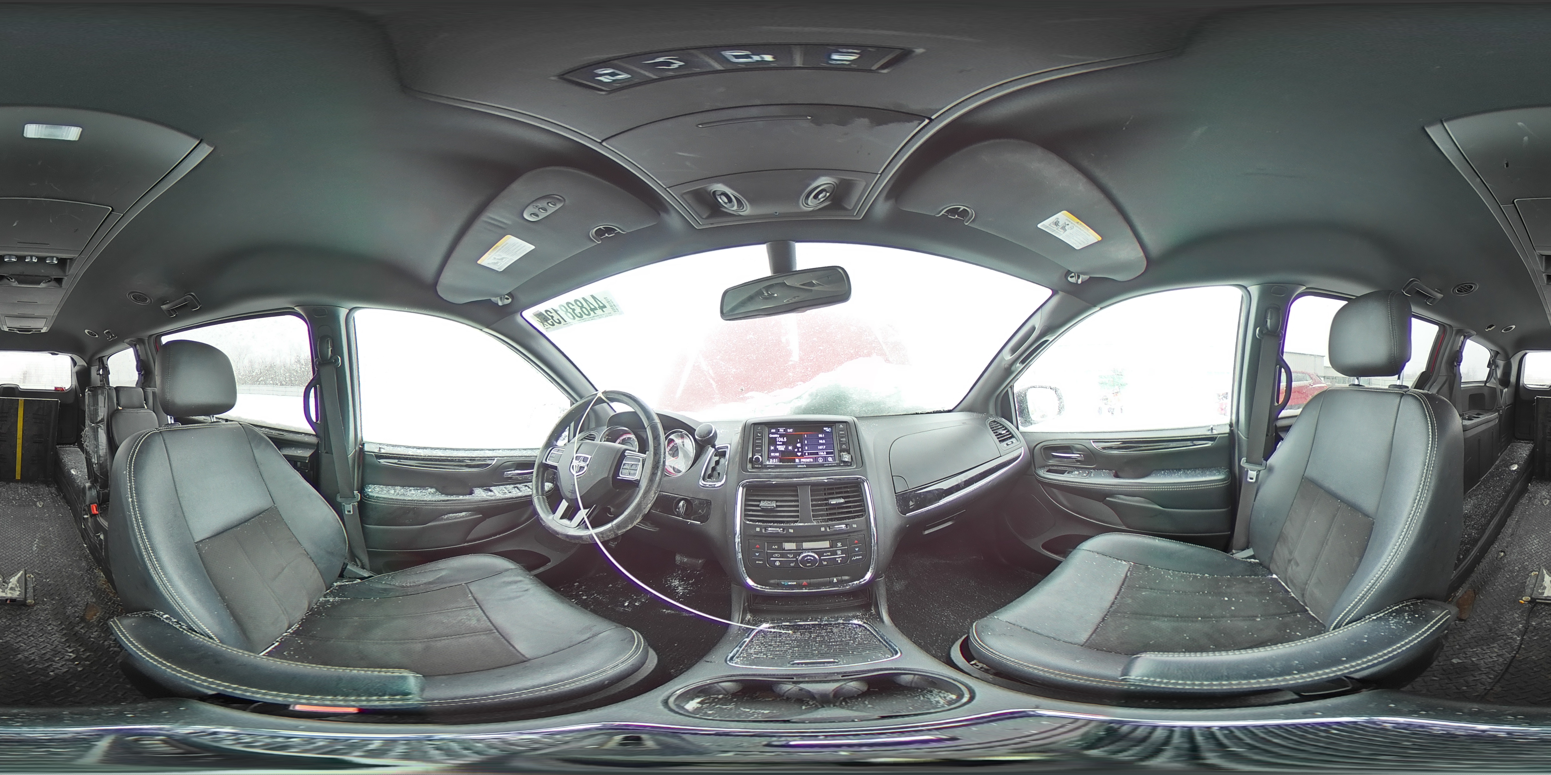 2019 Dodge Caravan - Image 14
