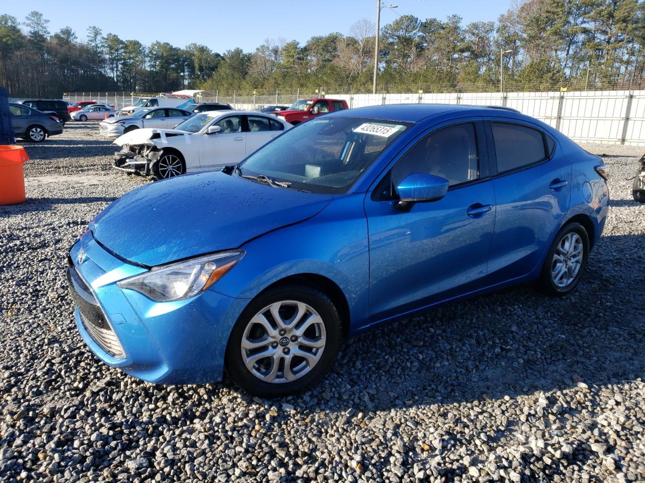 2017 Toyota Yaris - Image 1