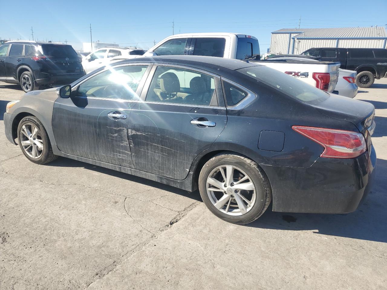 2013 Nissan Altima - Image 2