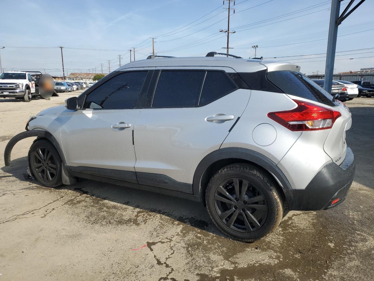 2019 Nissan Kicks - Image 2