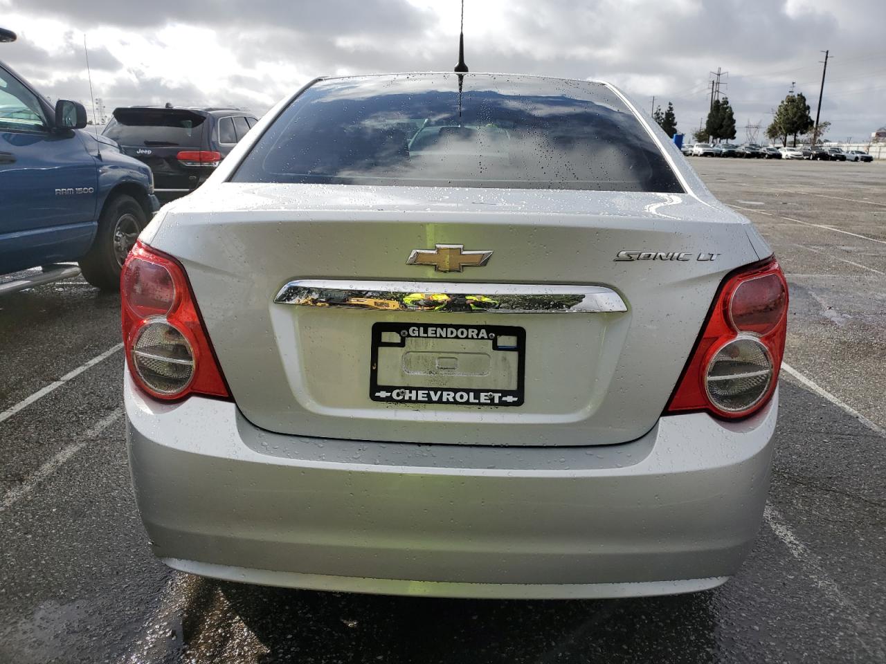 2014 Chevrolet Sonic - Image 6