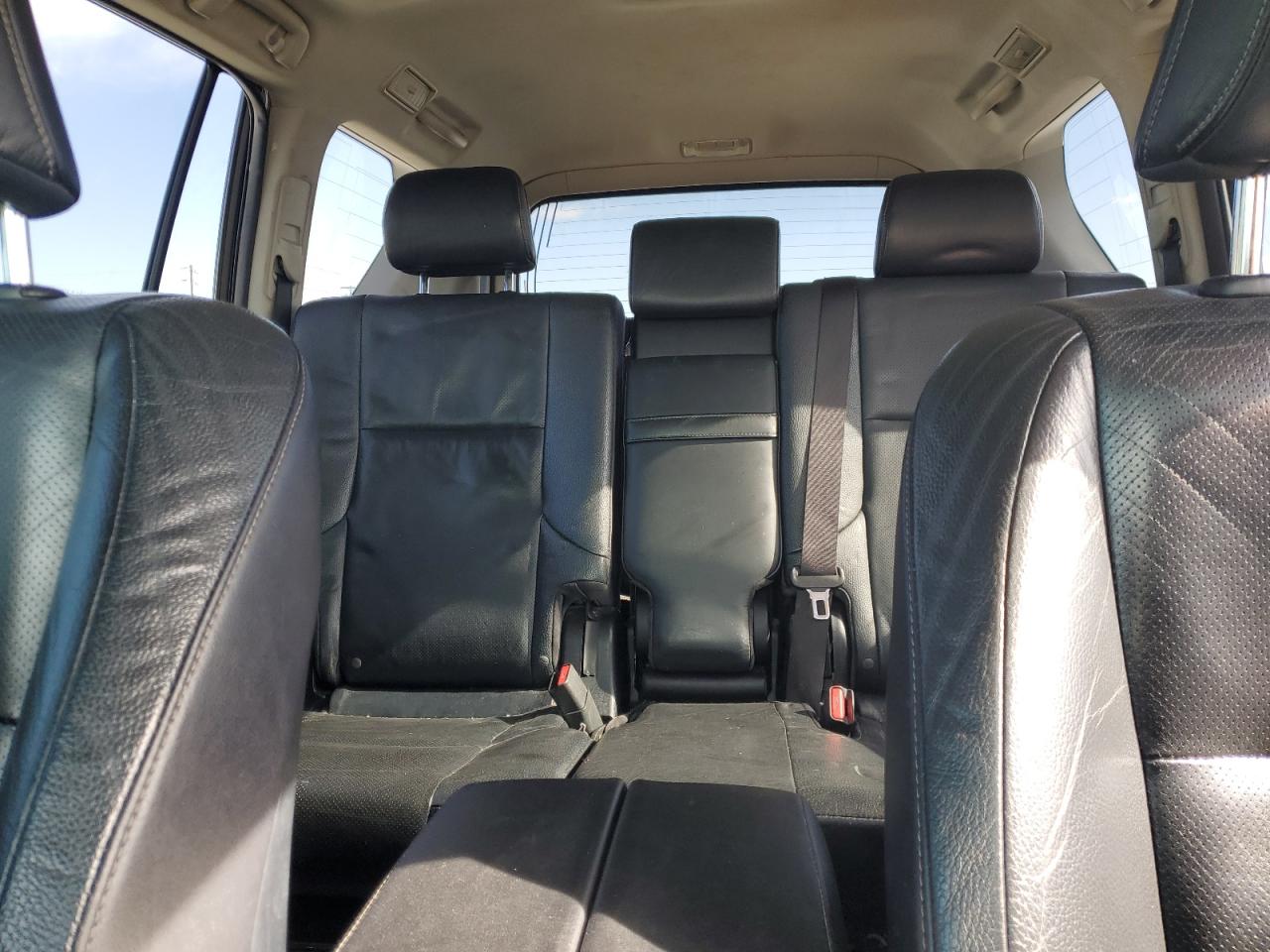 2014 Lexus GX - Image 10