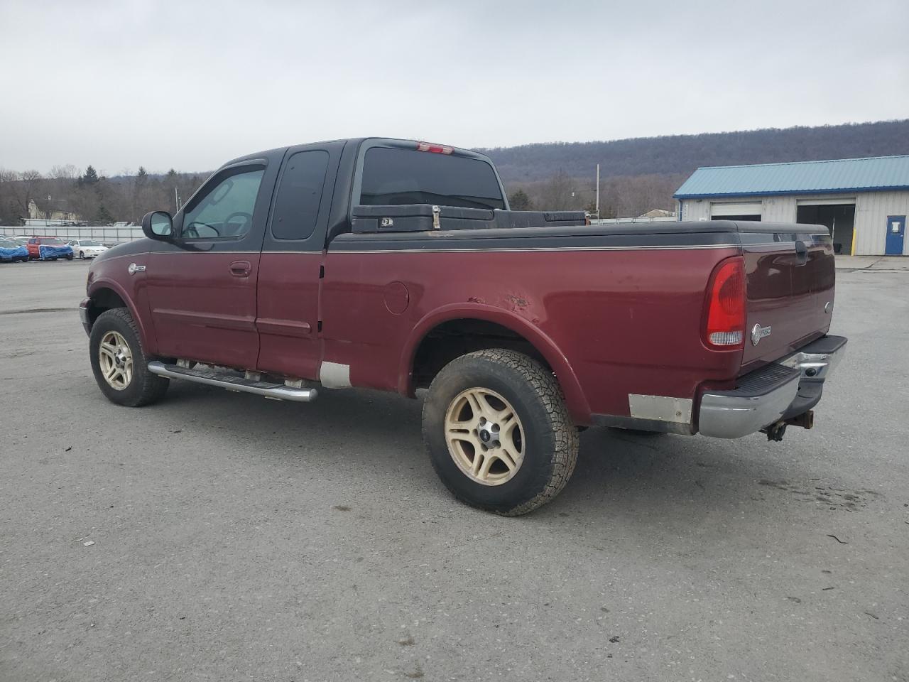 2003 Ford F-150 - Image 2