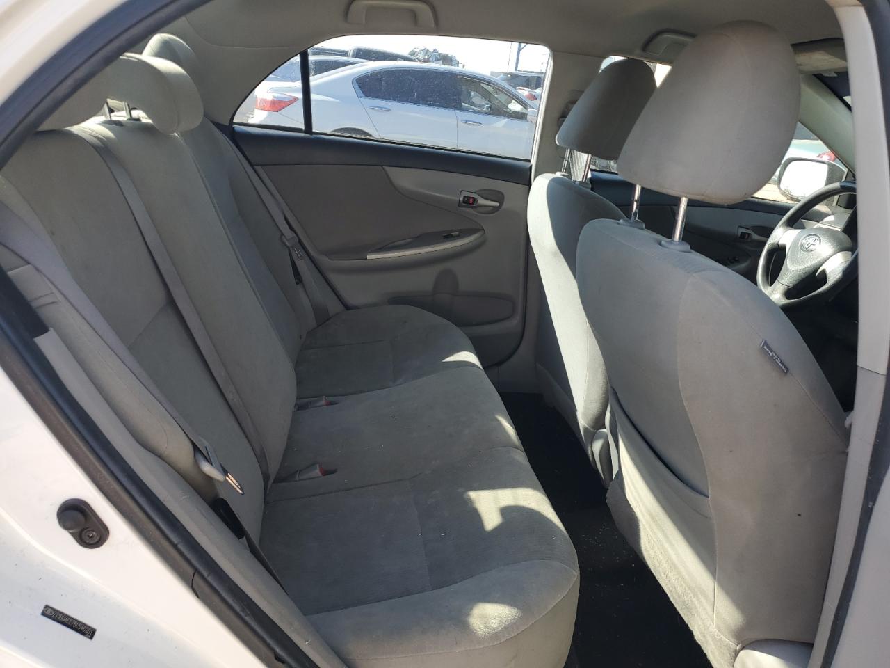 2011 Toyota Corolla - Image 10