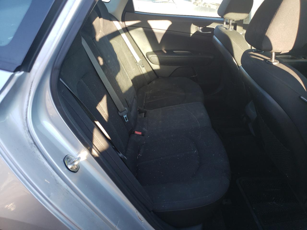 2019 Kia Optima - Image 10