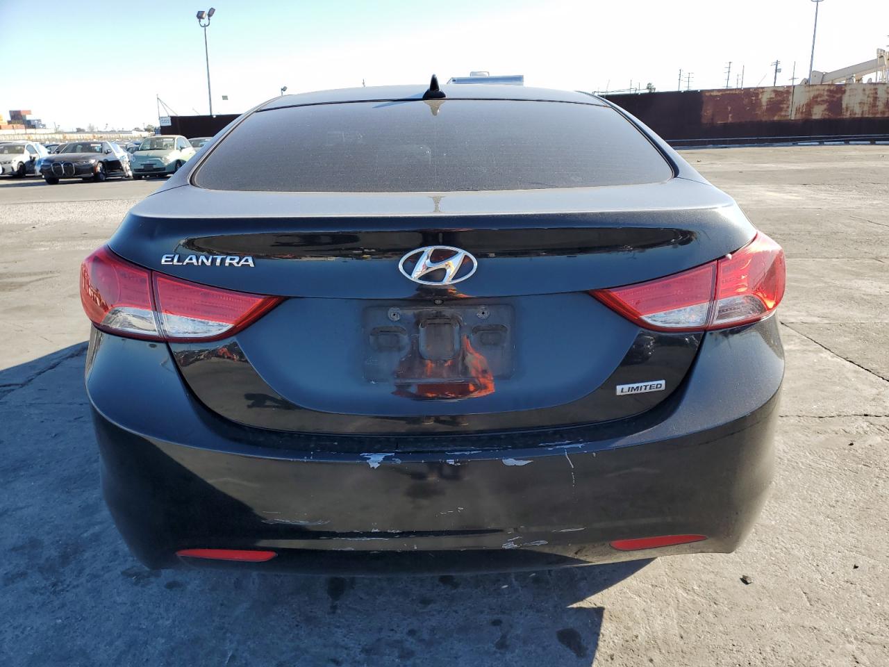 2013 Hyundai Elantra - Image 6