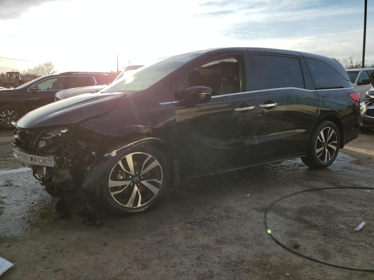 2019 Honda Odyssey Elite за продажба в Louisville, KY - Front End