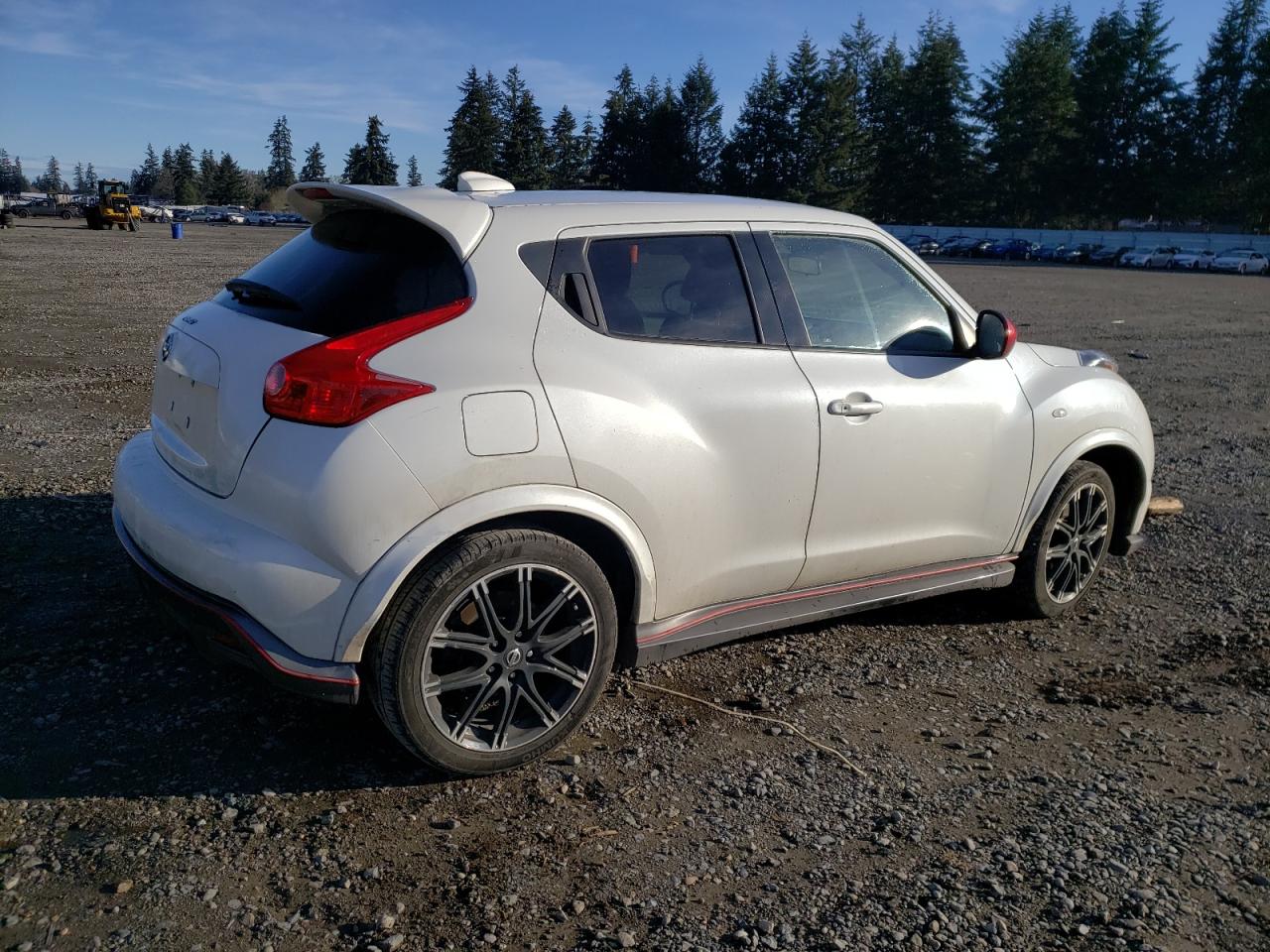 2014 Nissan Juke - Image 3