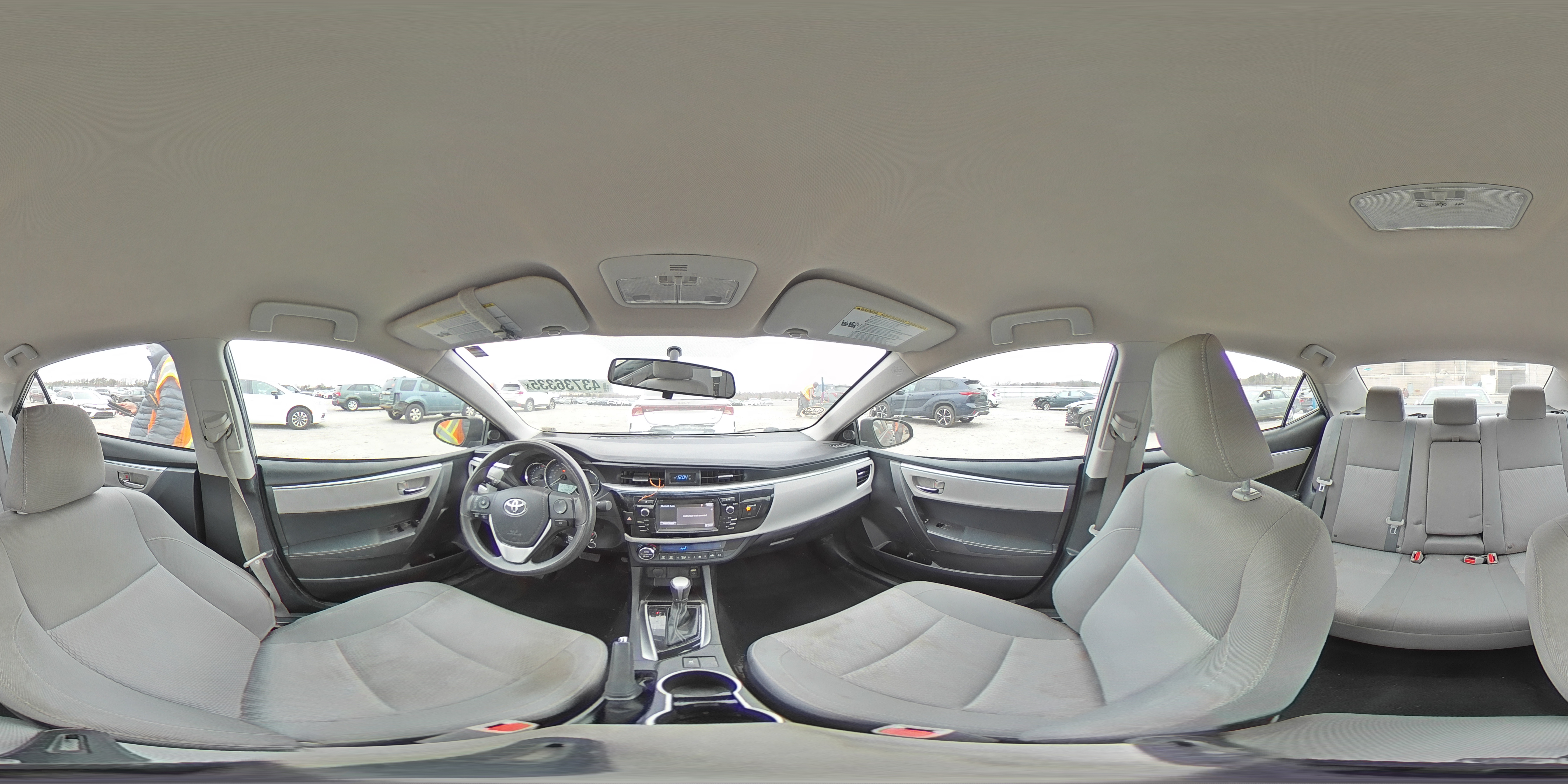 2015 Toyota Corolla - Image 13