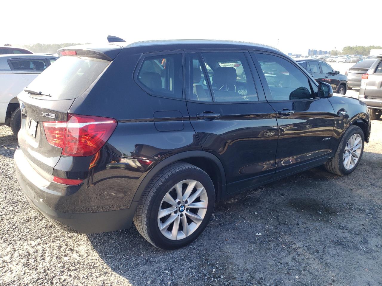 2016 BMW X3 - Image 3