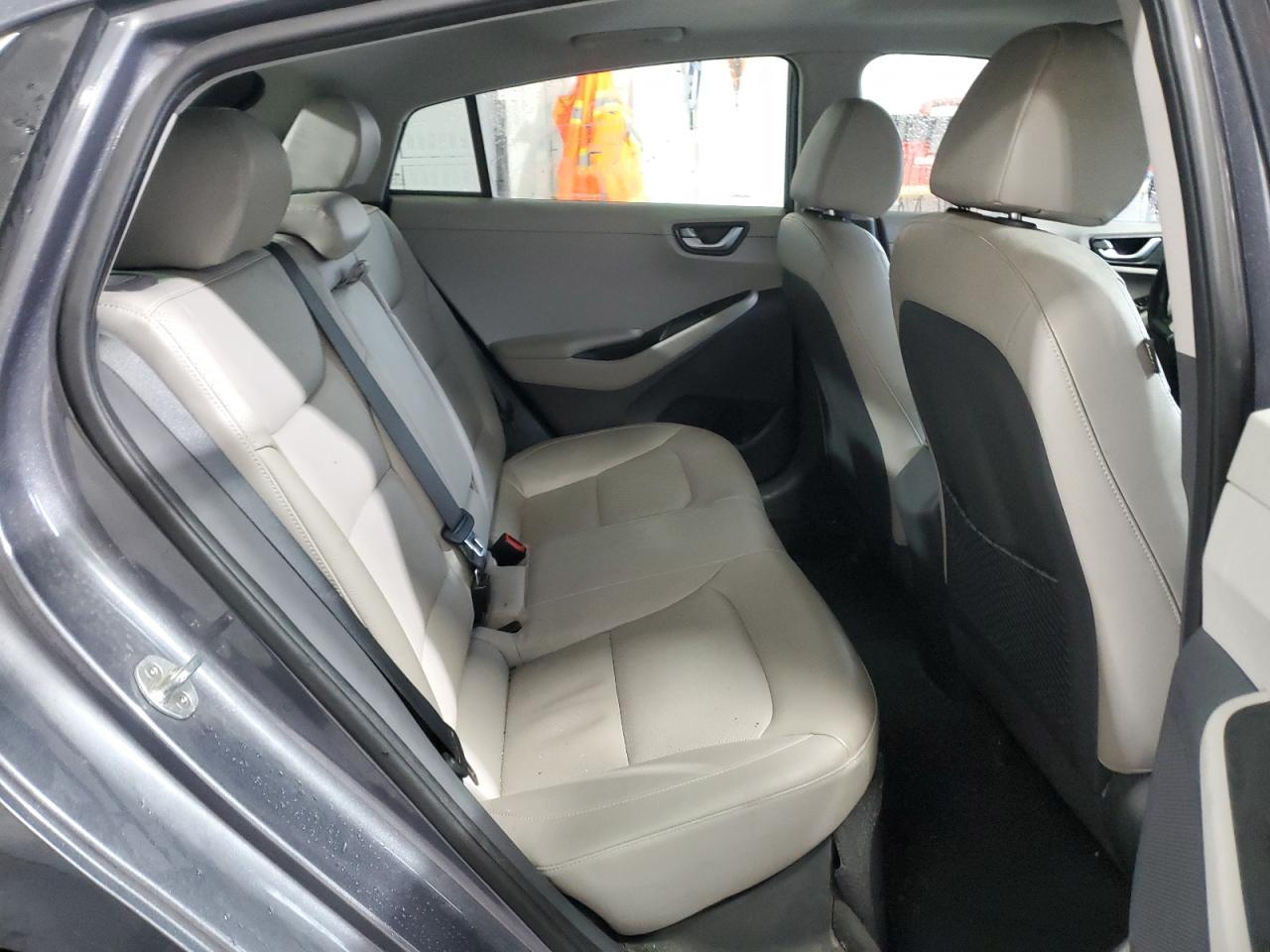 2017 Hyundai IONIQ - Image 10