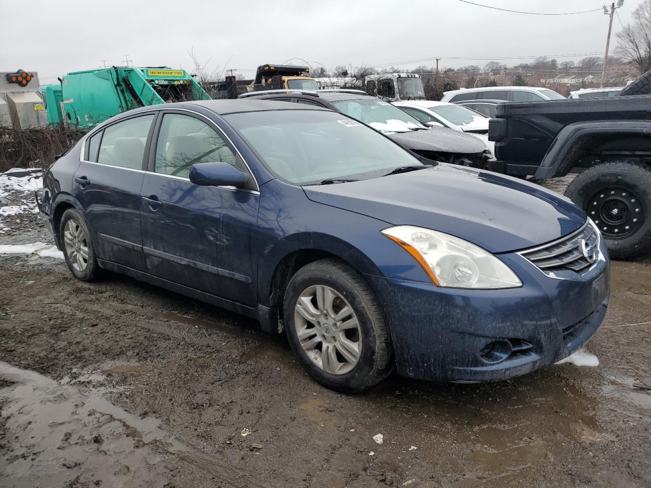 2011 Nissan Altima - Image 4