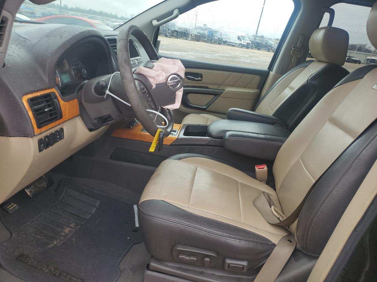 2015 Nissan Armada - Image 7