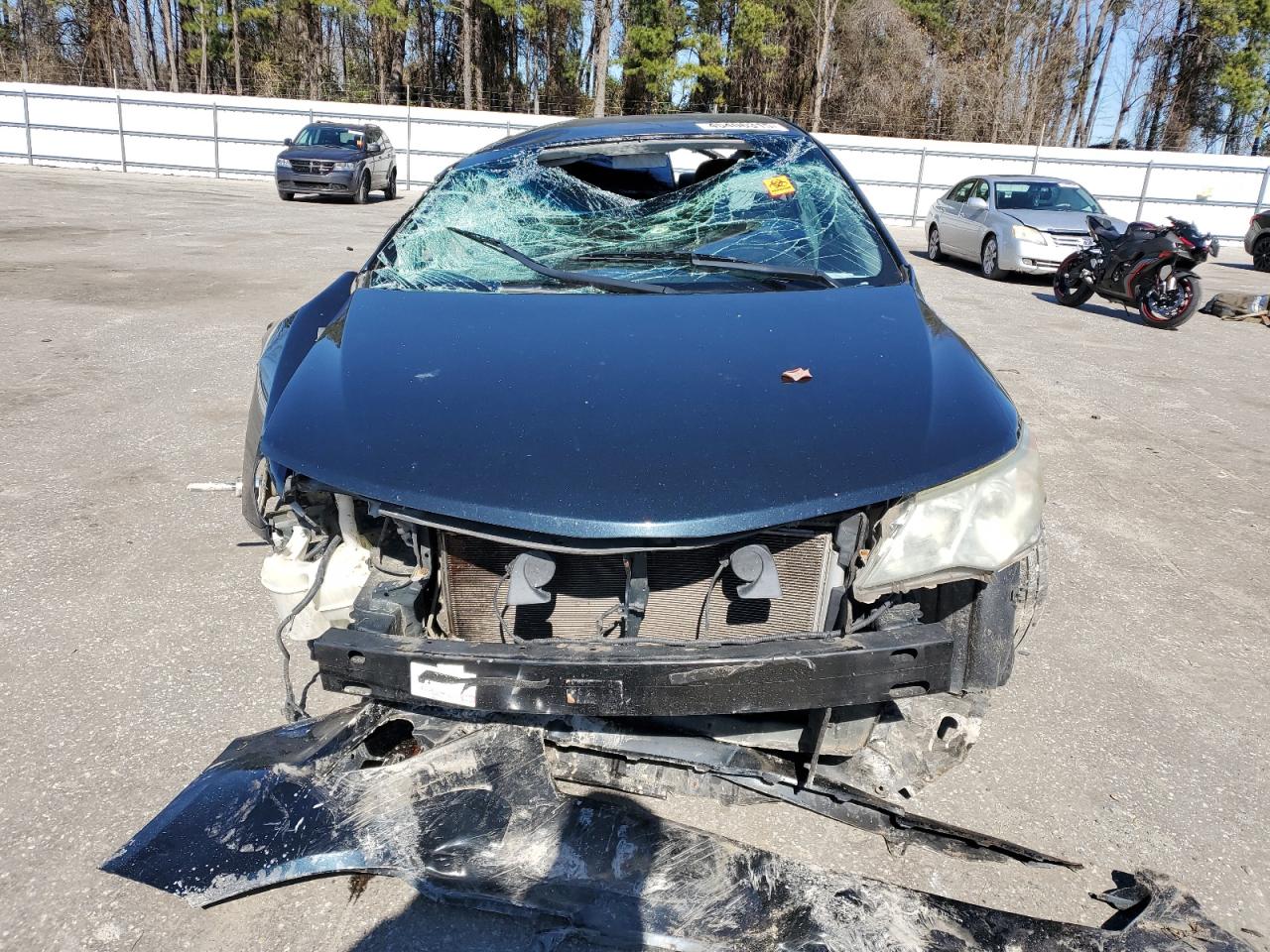 2012 Toyota Camry - Image 5