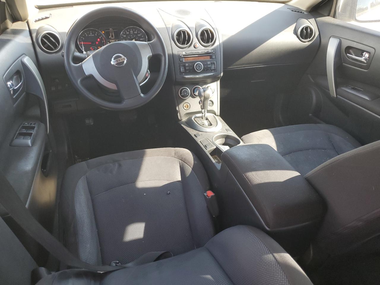 2014 Nissan Rogue - Image 8