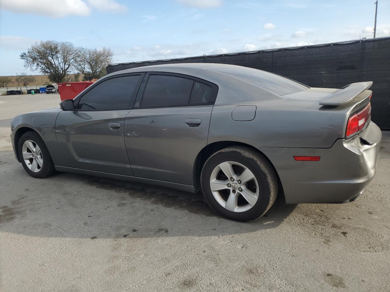 2011 Dodge Charger - Image 2