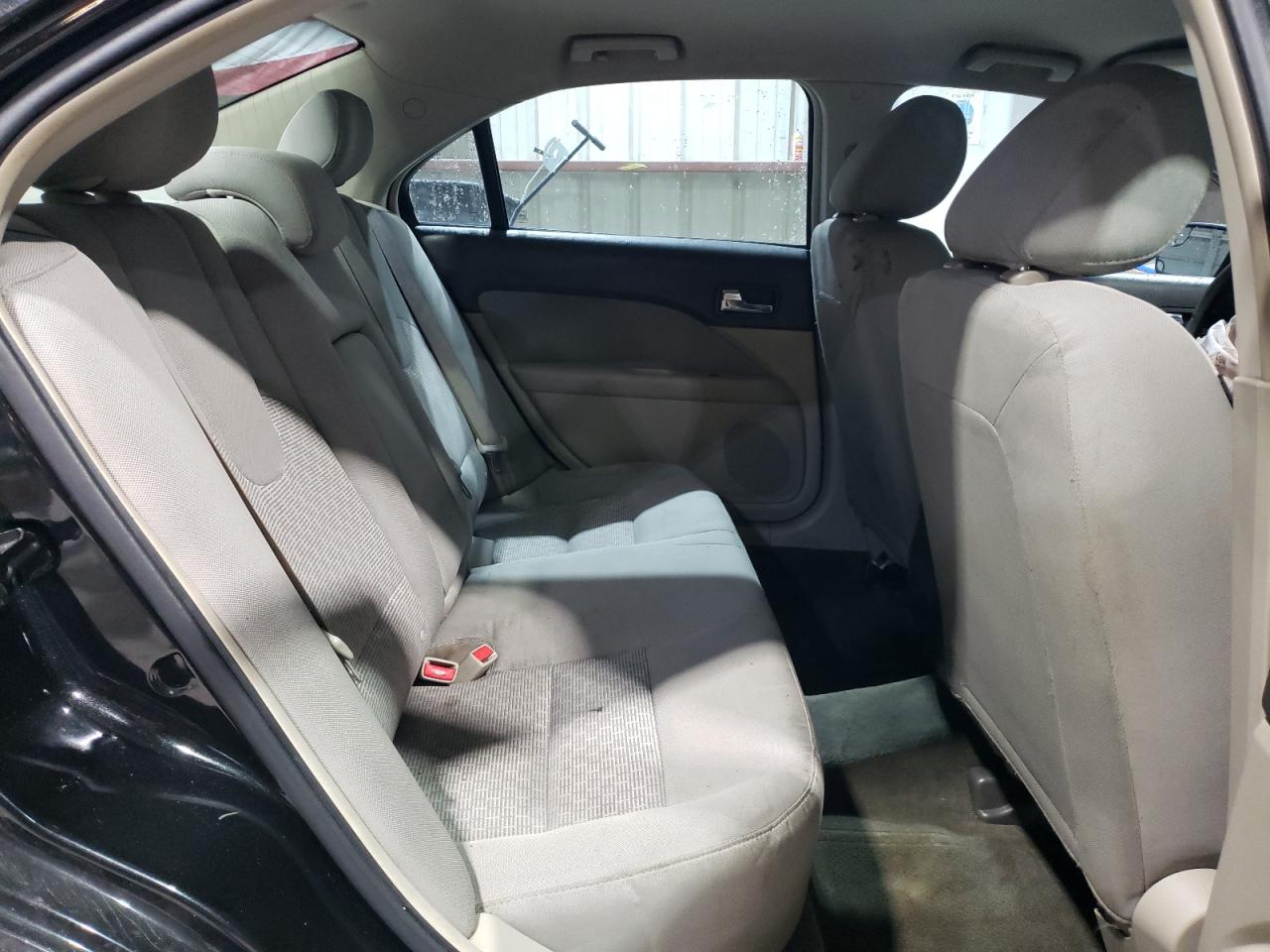 2011 Ford Fusion - Image 11