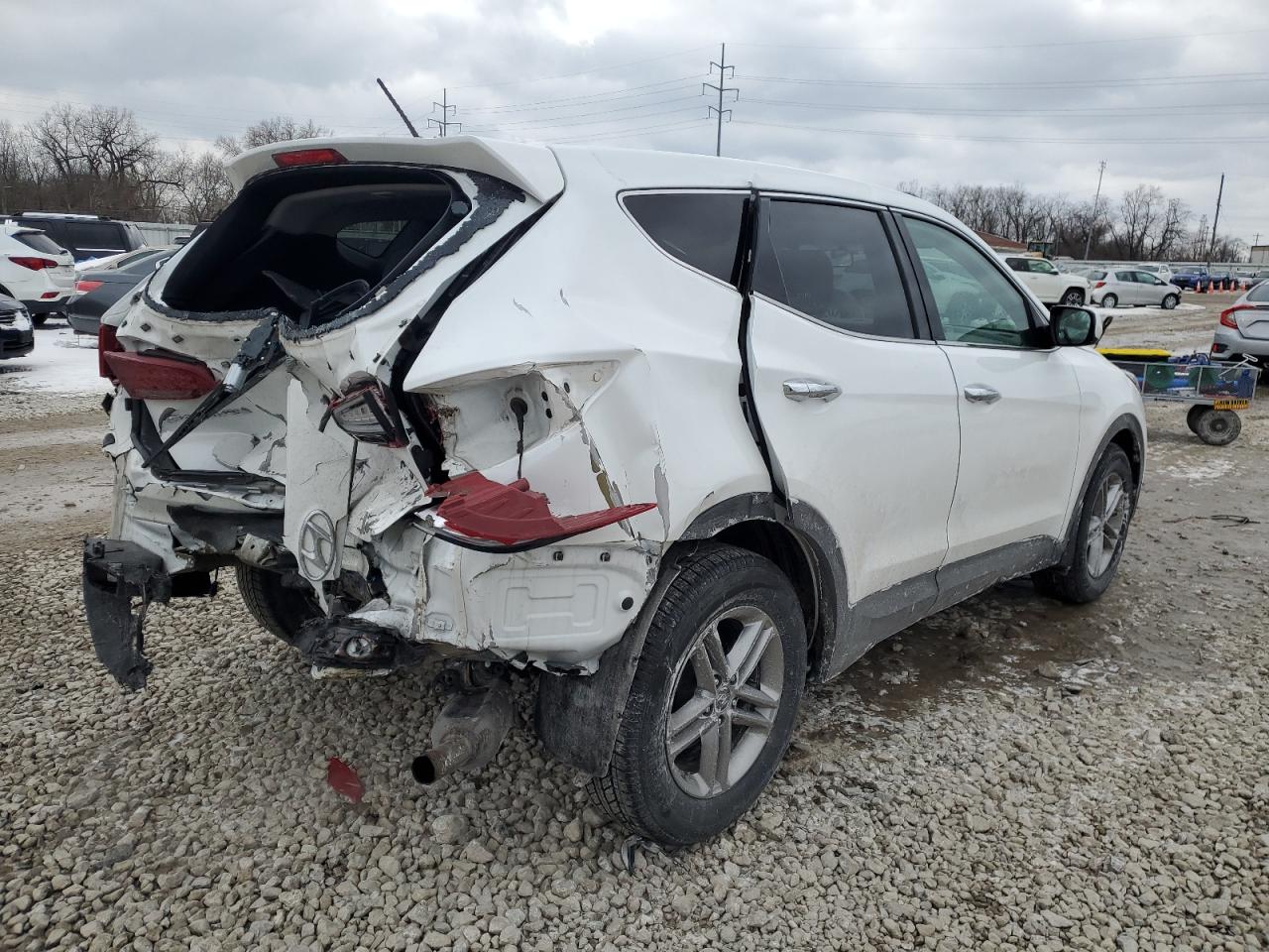 2018 Hyundai Santa Fe - Image 3
