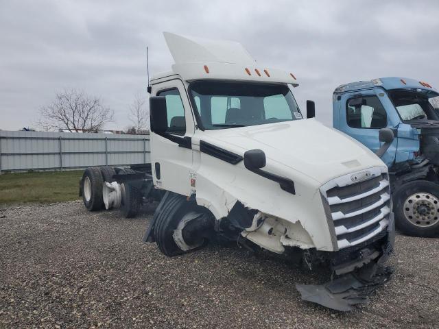 2020 Freightliner Cascadia 126 