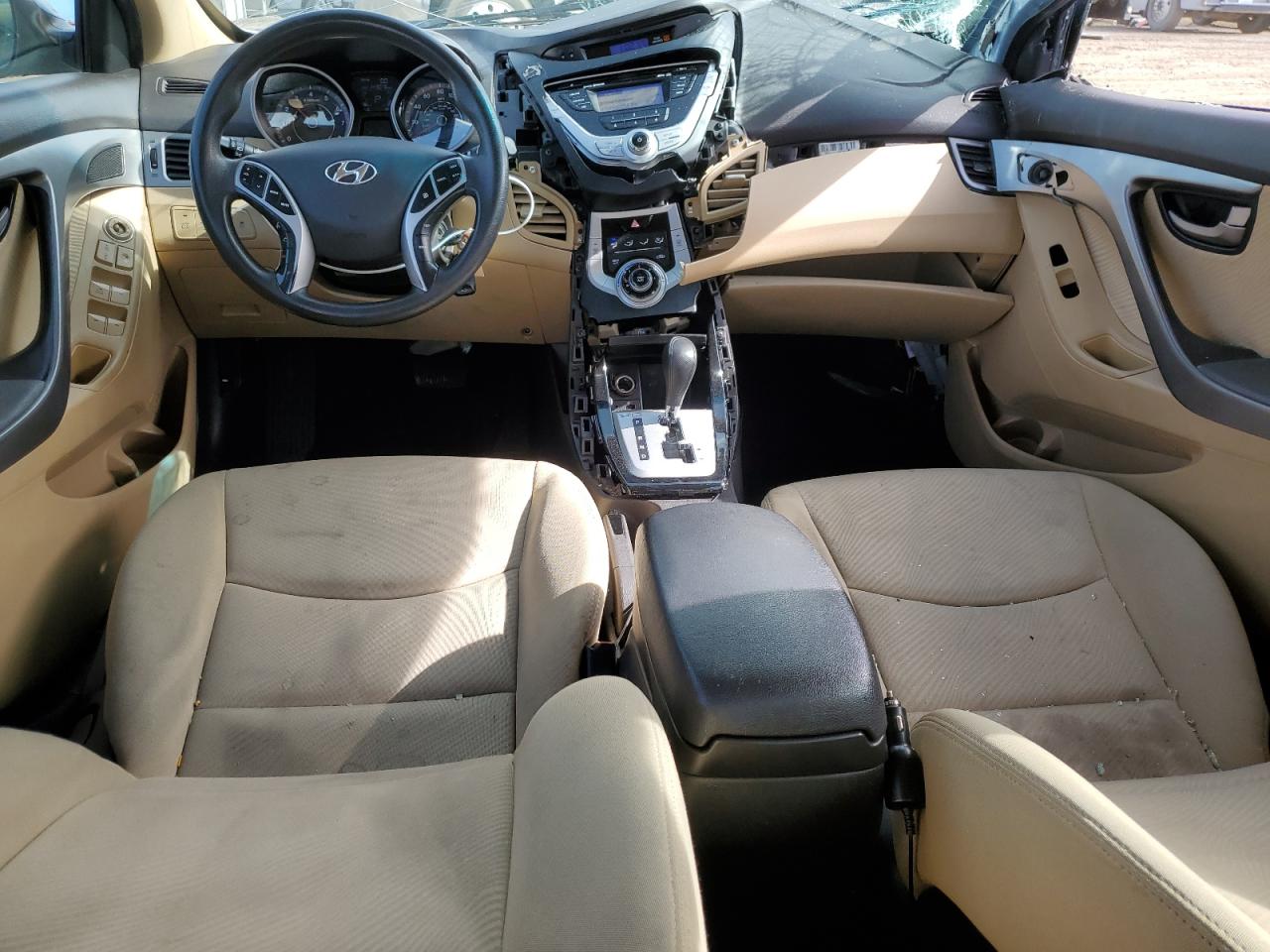 2012 Hyundai Elantra - Image 8
