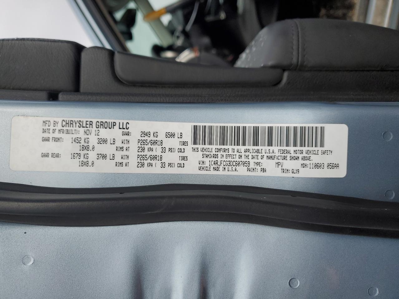 2013 Jeep Grand Cherokee - Image 15