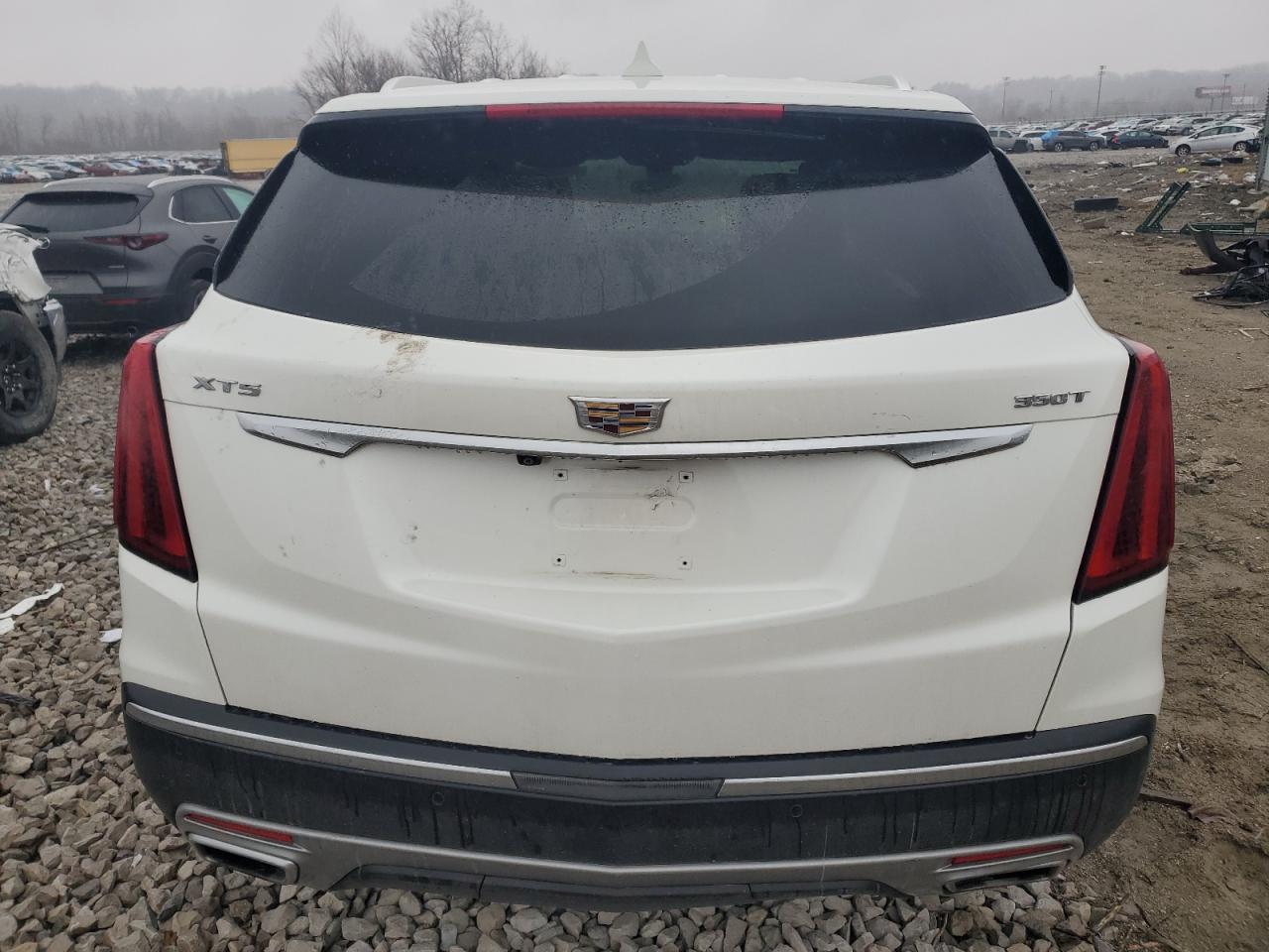 2021 Cadillac XT5 - Image 6