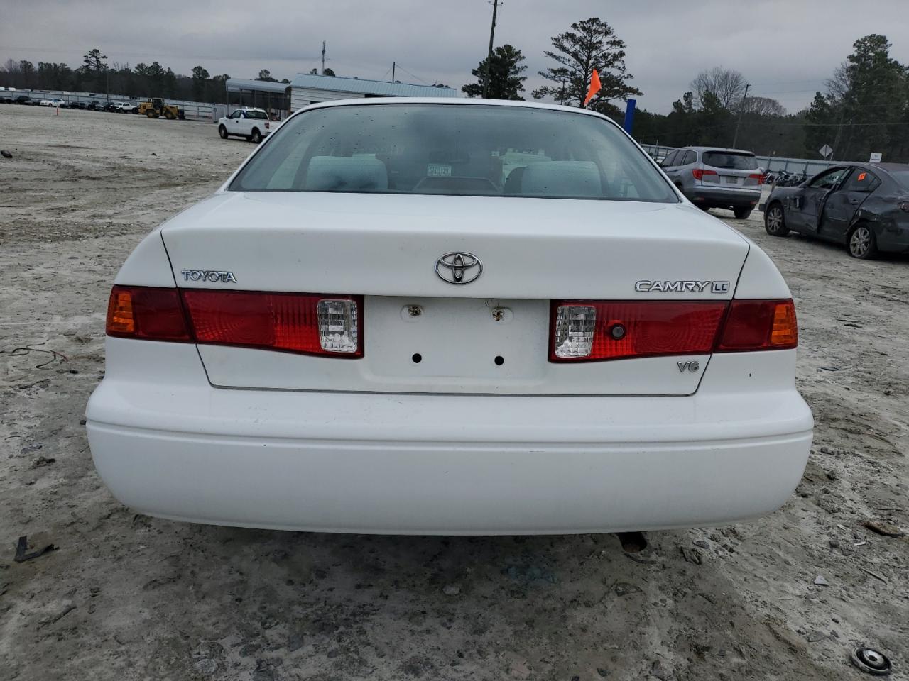 2000 Toyota Camry - Image 6